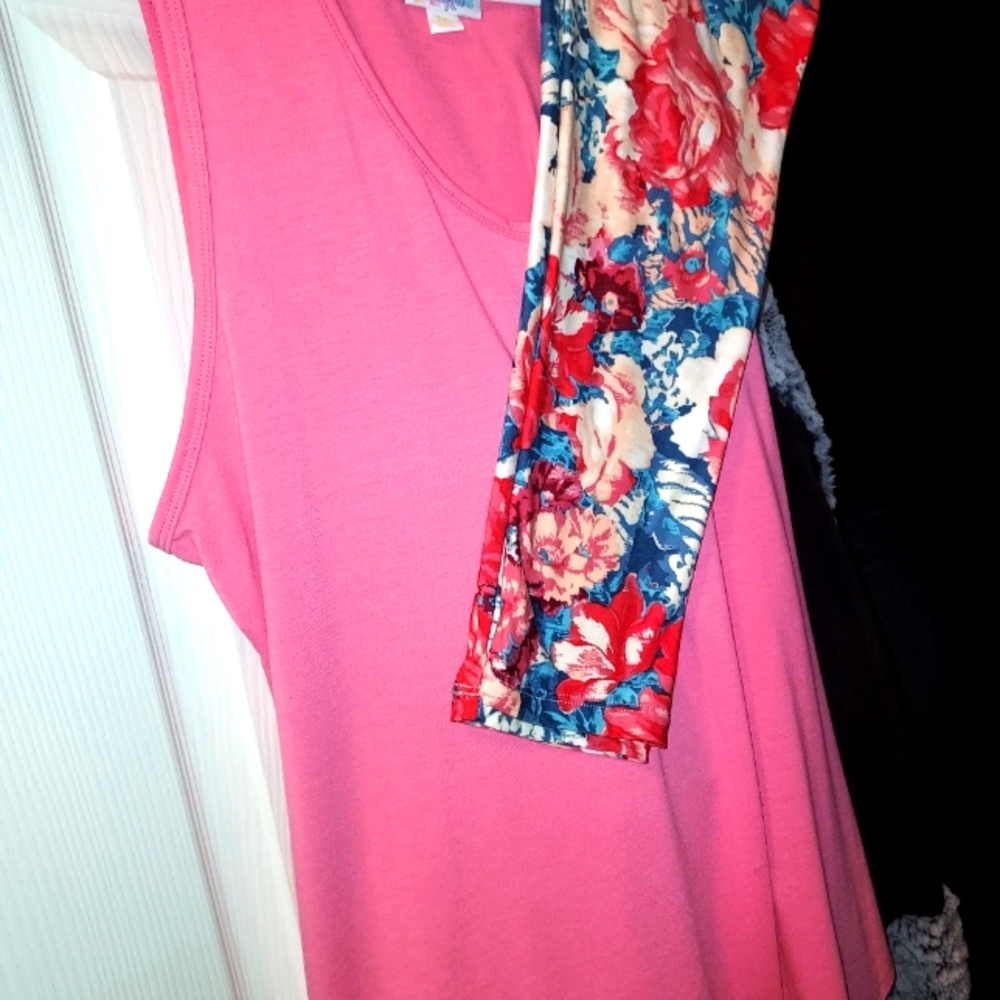 Lularoe tc outfit tc leggings 3xl tank top very stretchy